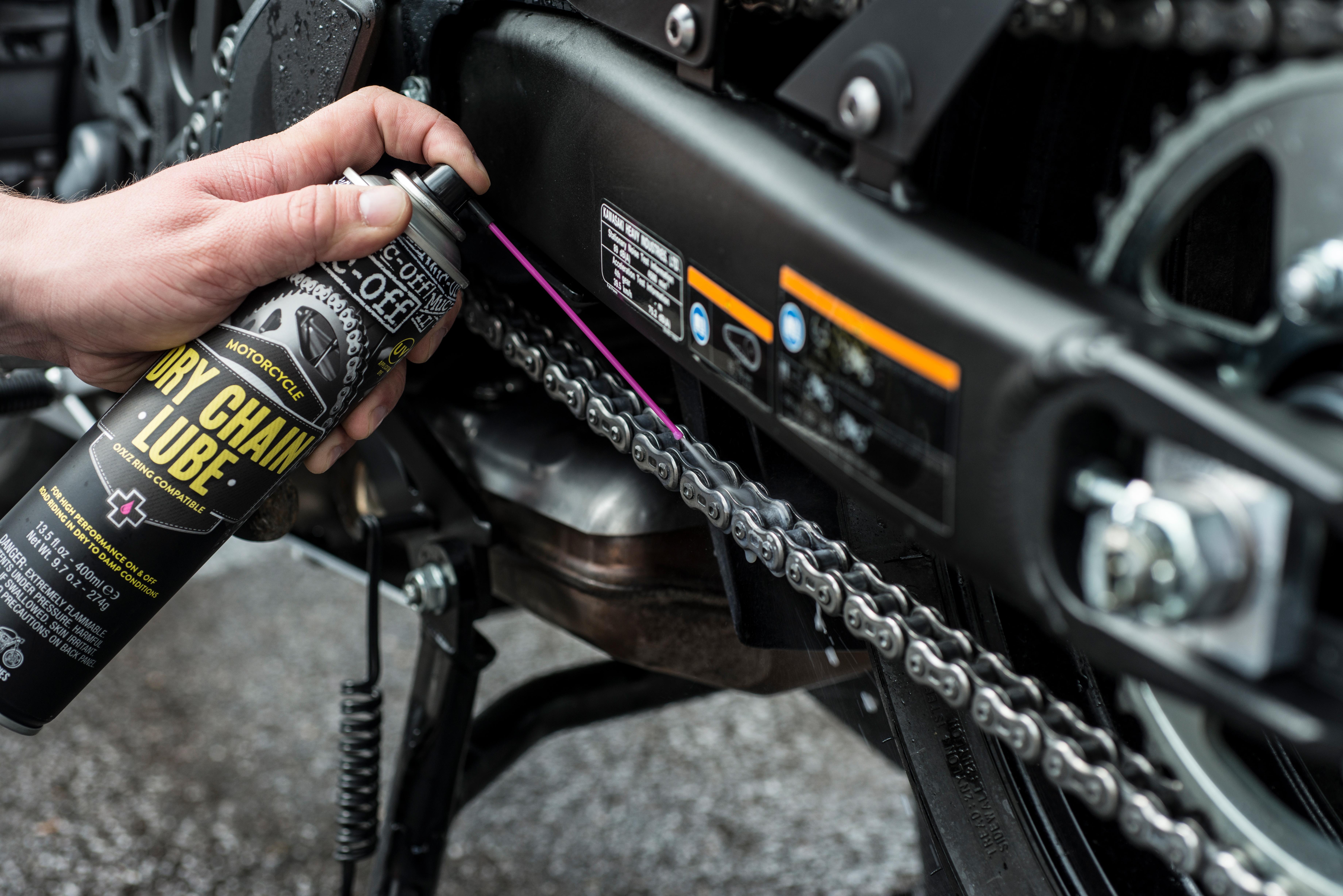 Muc-Off Motorcycle Dry Chain Lube 400ml Halfords IE